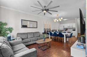 3 Bedrooms - 2 Bathrooms - Lucaya Village 9-103